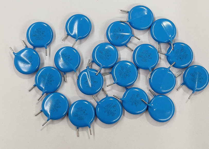 如何認(rèn)識(shí)高壓瓷片電容器和壓敏電阻器？