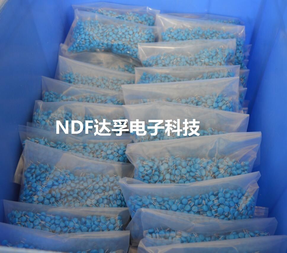 什么是高壓瓷片電容器？